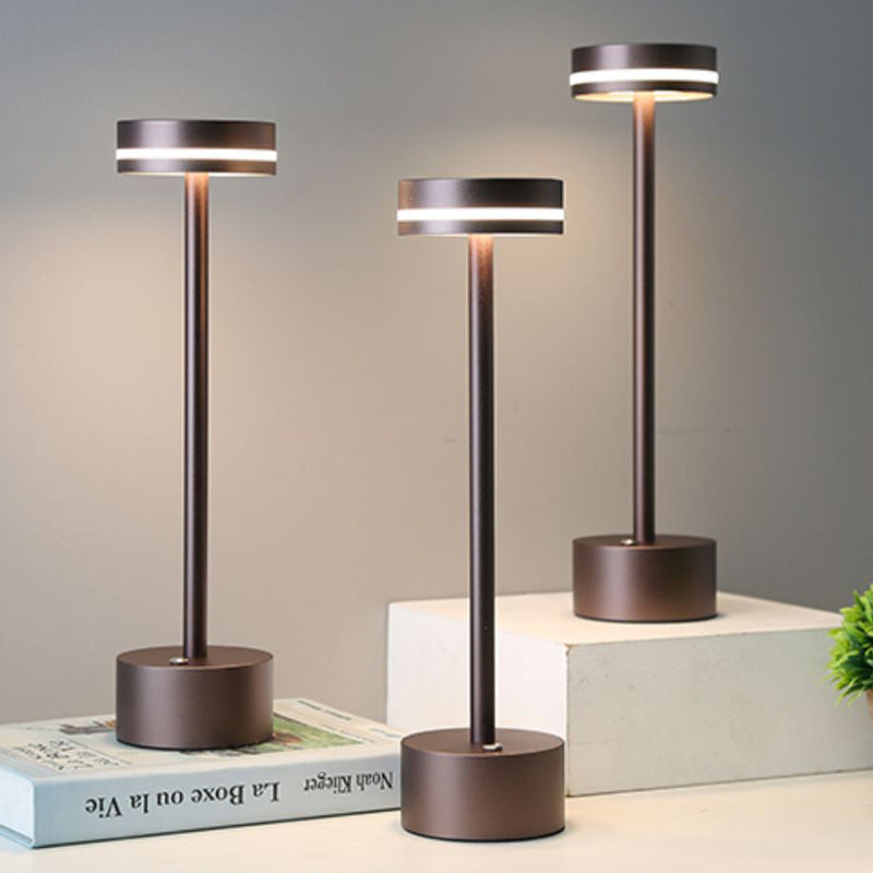 Lampada LED Nordica Metallo Ricaricabile