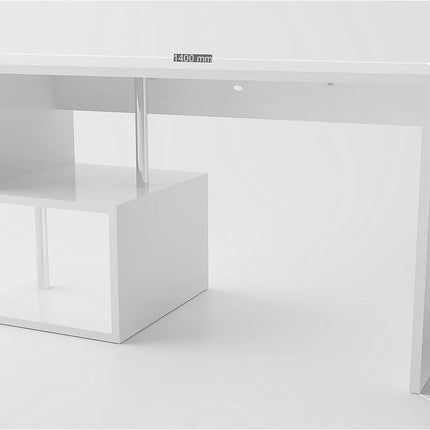 Scrivania ESSE da 140 cm.