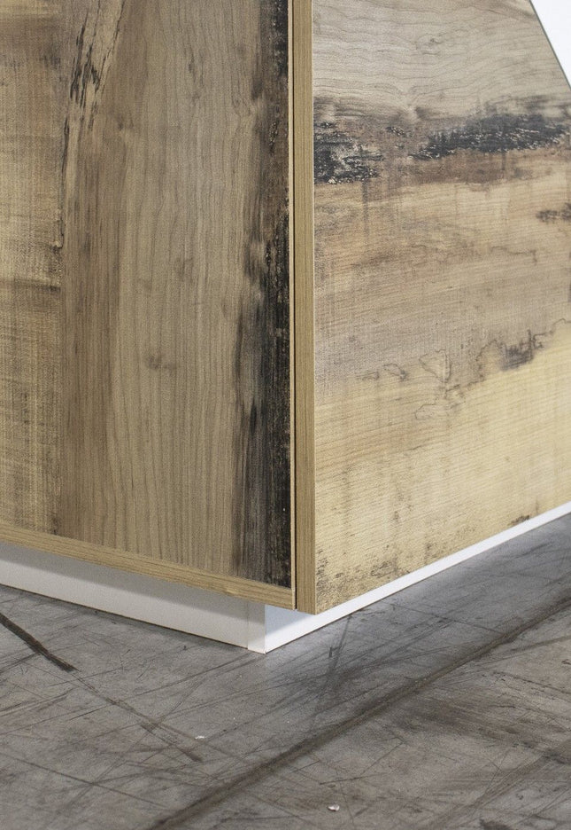 Credenza ALIEN da 141 cm.