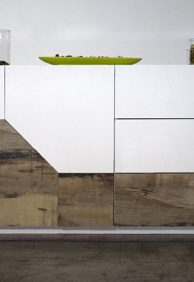 Credenza ALIEN da 141 cm.