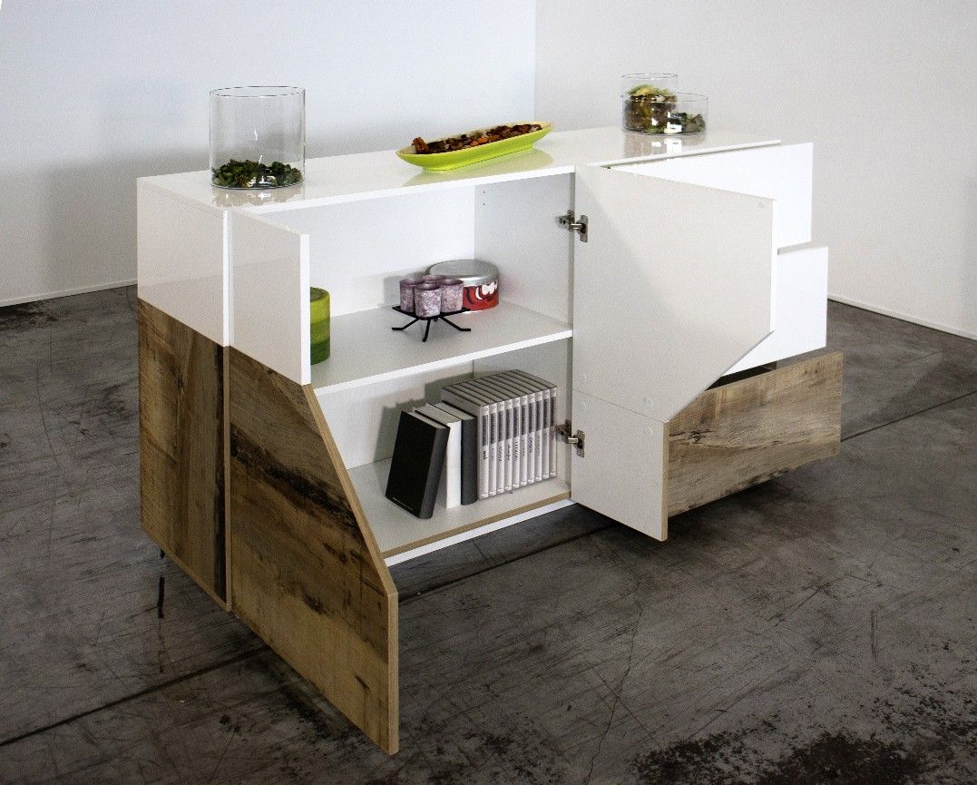 Credenza ALIEN da 141 cm.