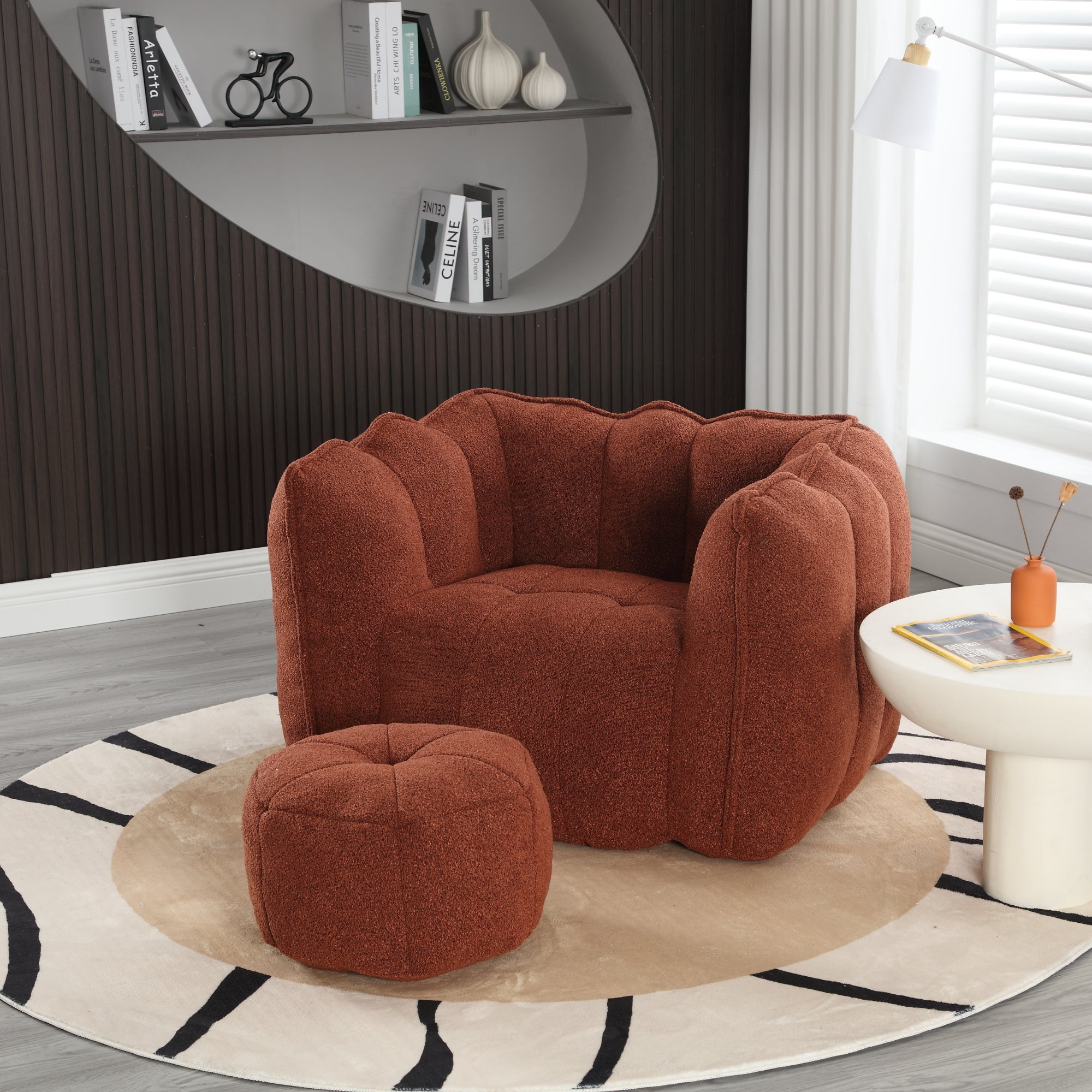 Cushy Square: Poltrona e Poggiapiedi in Schiuma Lusso