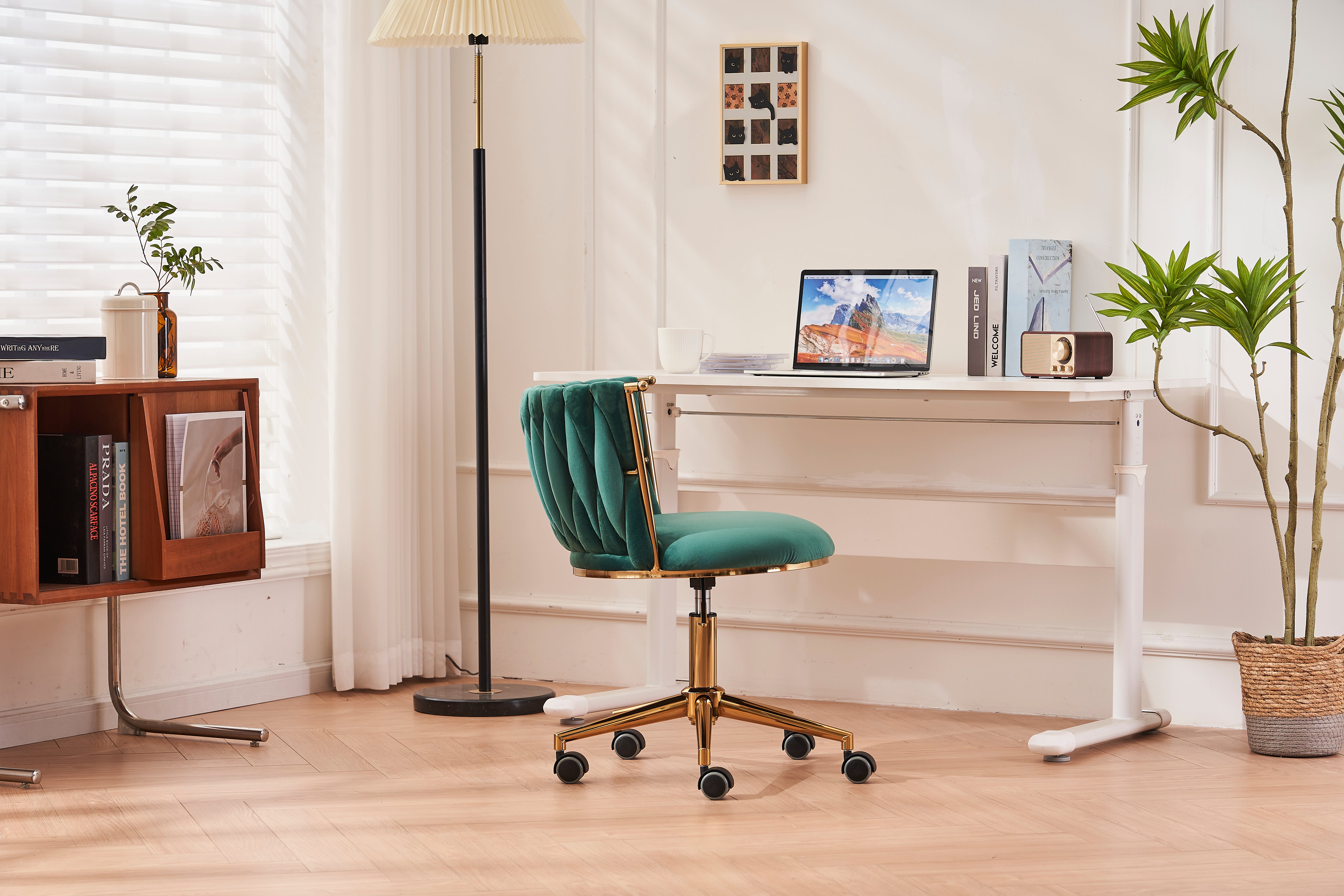 Sedia Ufficio Girevole Ergonomica in Velluto Verde Smeraldo