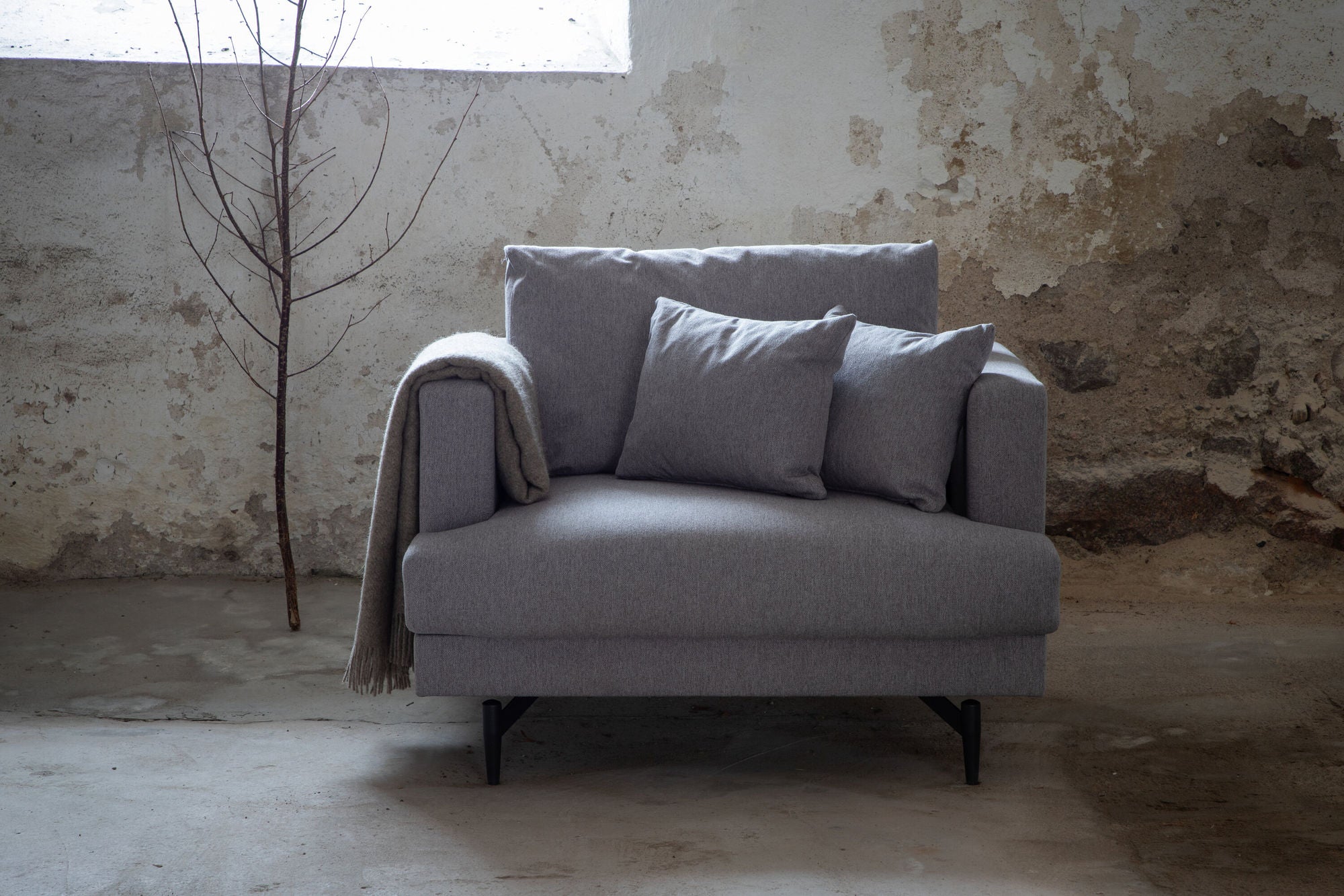 Poltrona Singola Sofia in Tessuto Grigio - Design Nordico Moderno