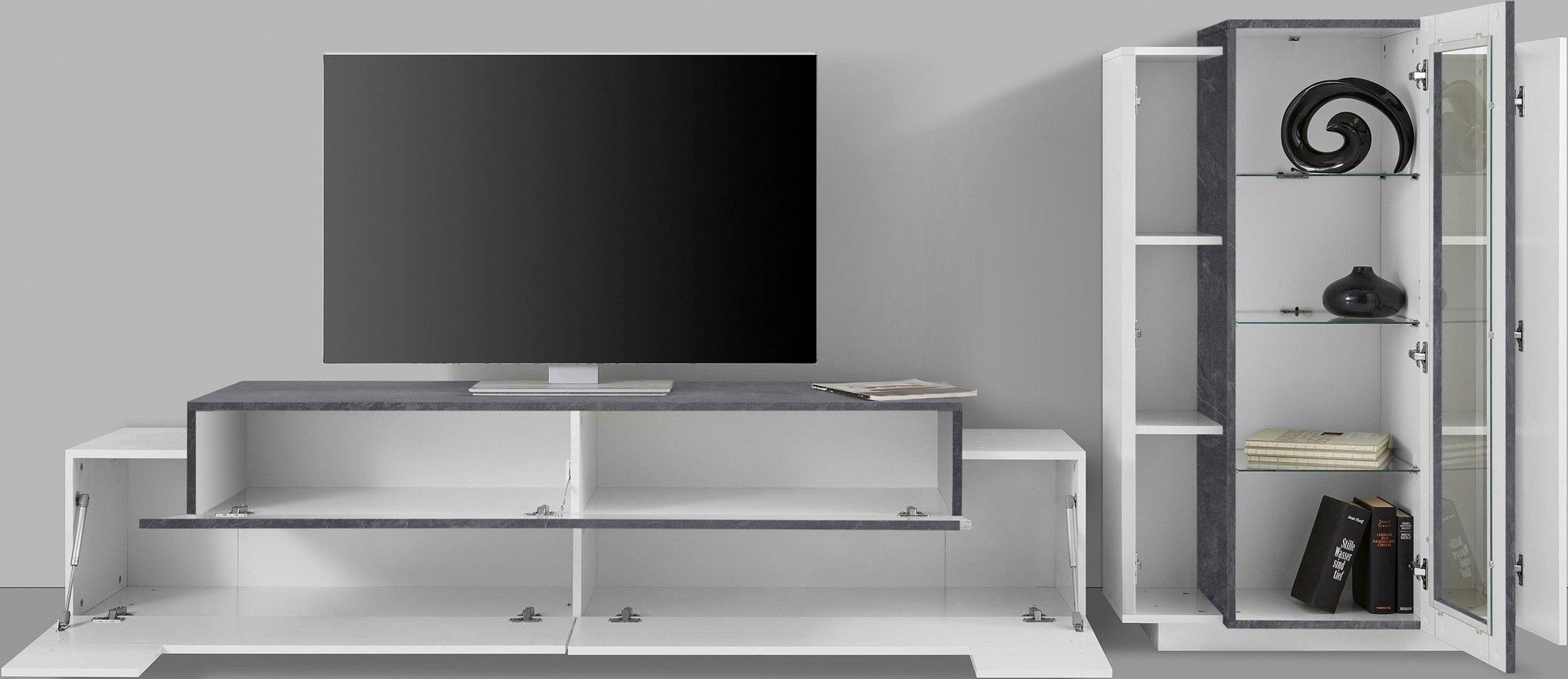Soggiorno CORO con porta TV + vetrina.