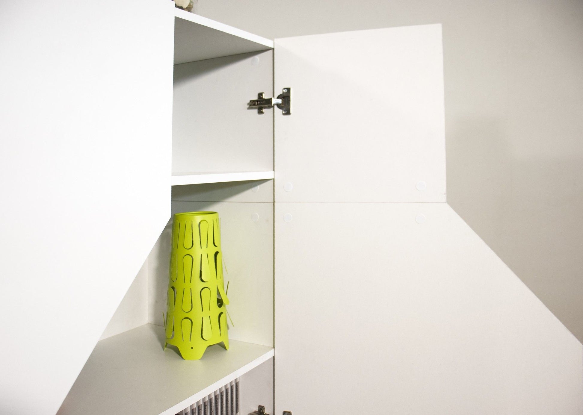 Credenza ALIEN alta da 100 cm.