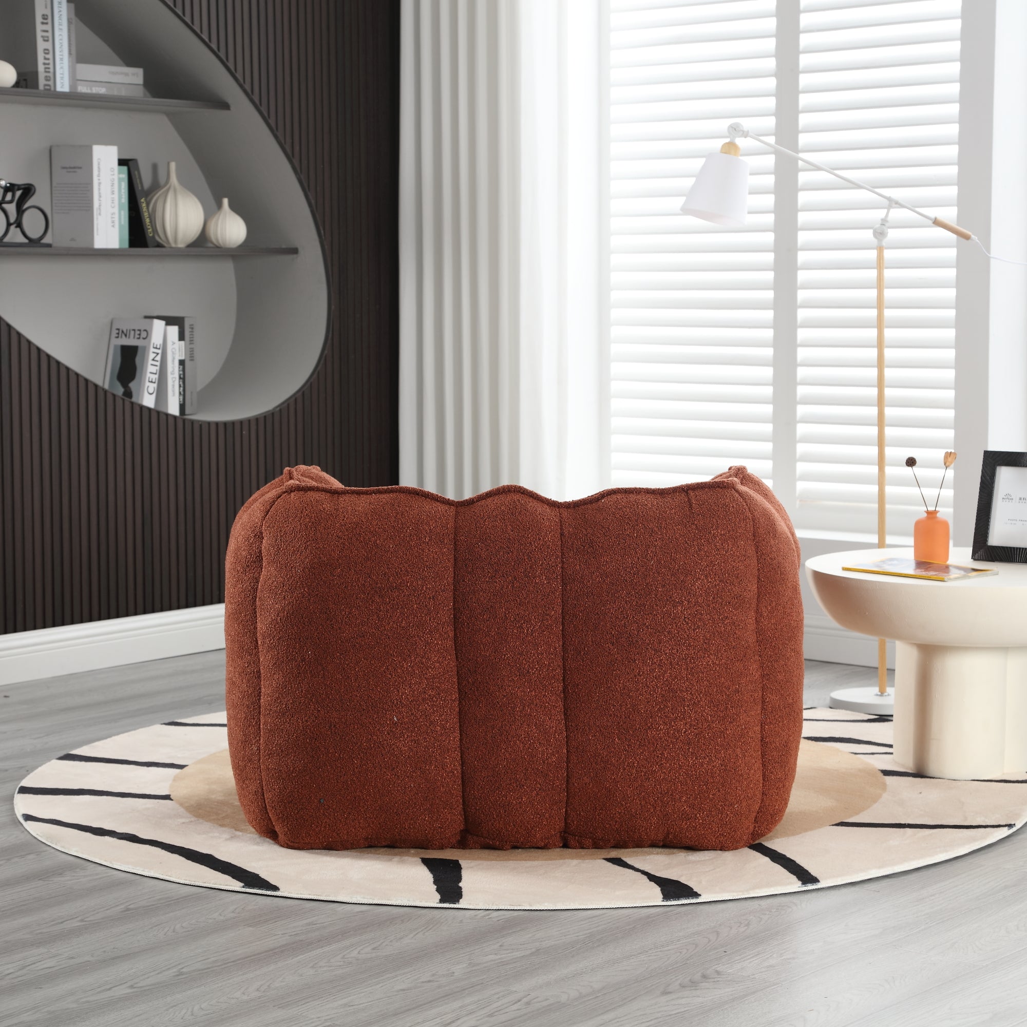 Cushy Square: Poltrona e Poggiapiedi in Schiuma Lusso