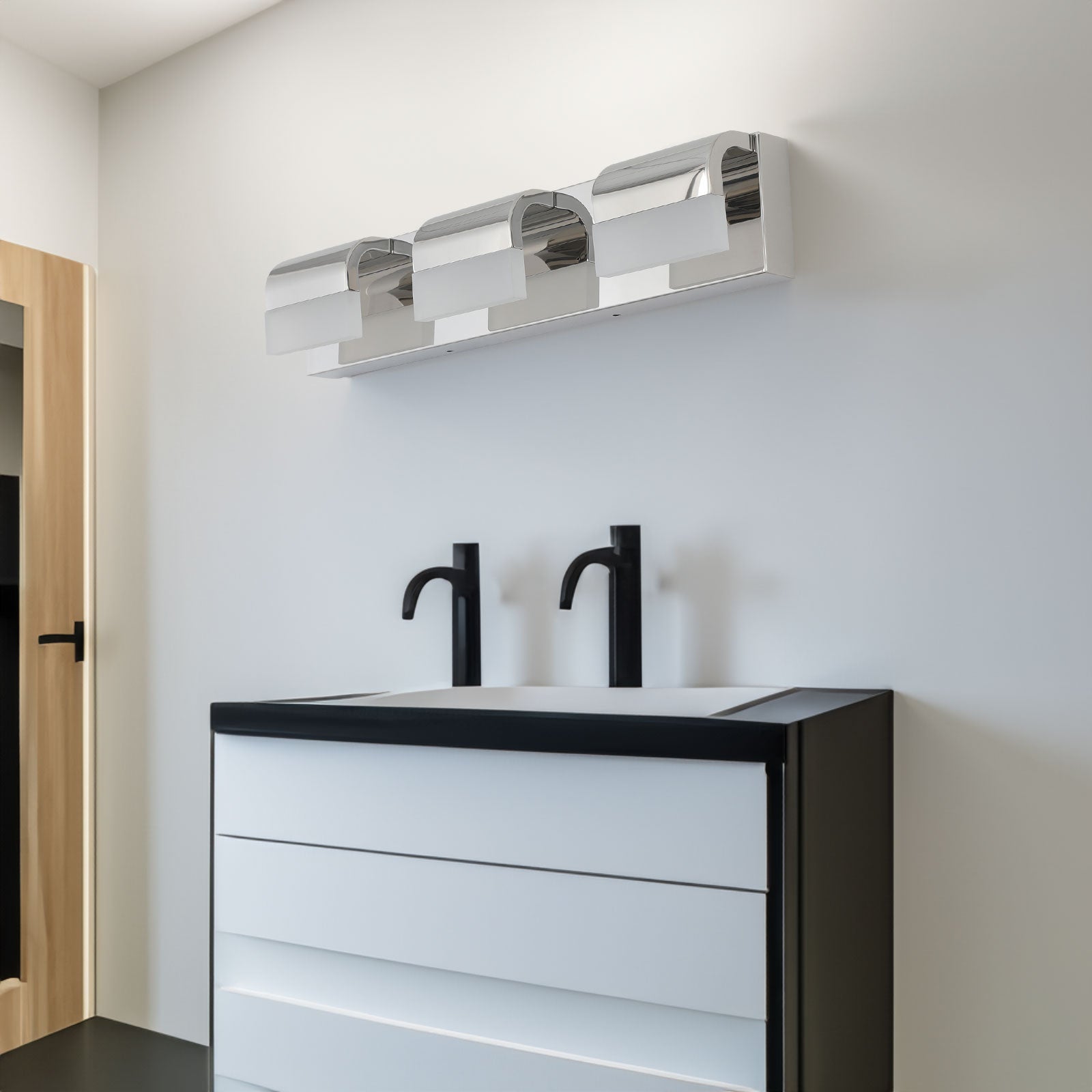 Lampada Bagno LED 3 Luci Cromata