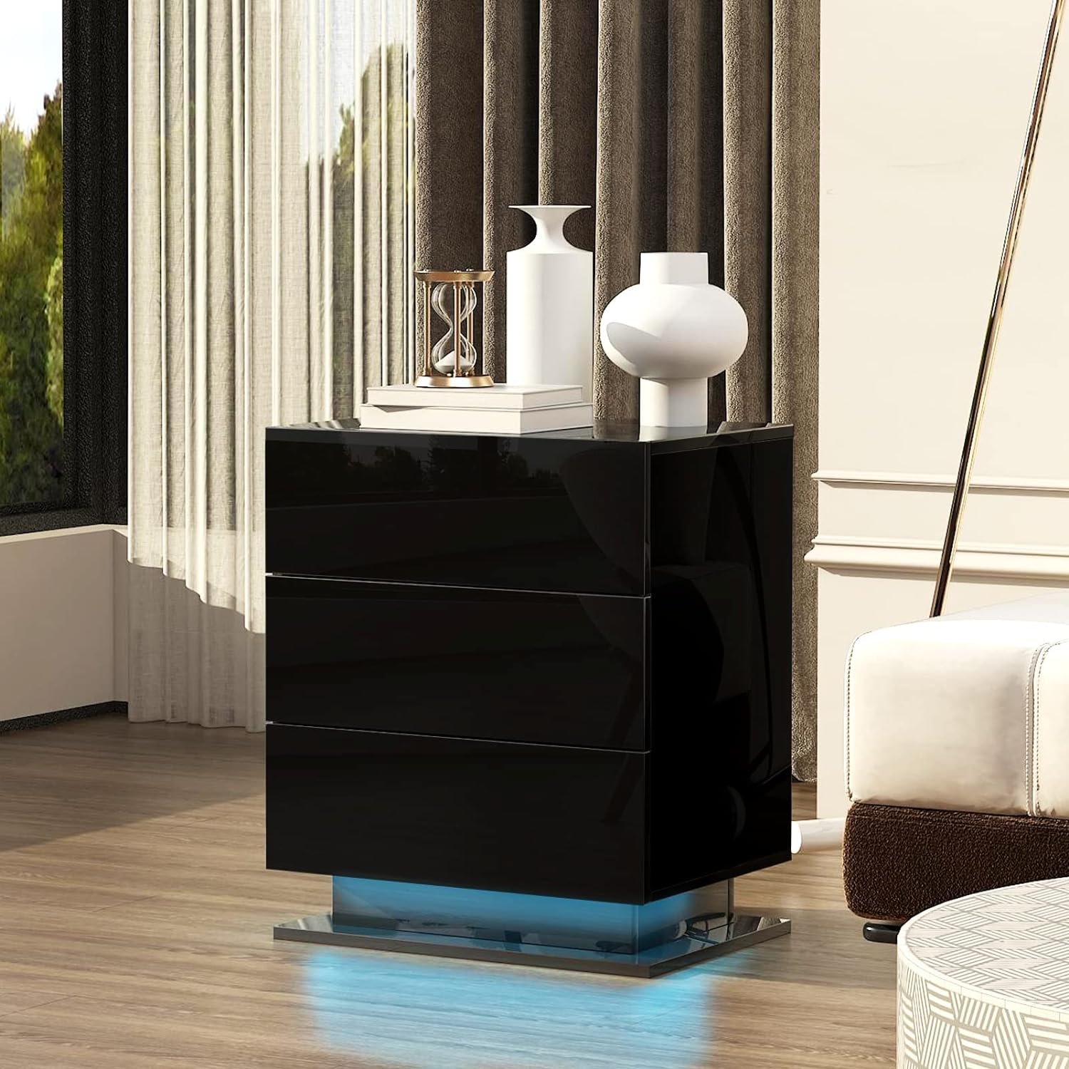 Comodino Nero con LED RGB