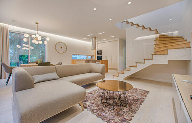 DIVANI